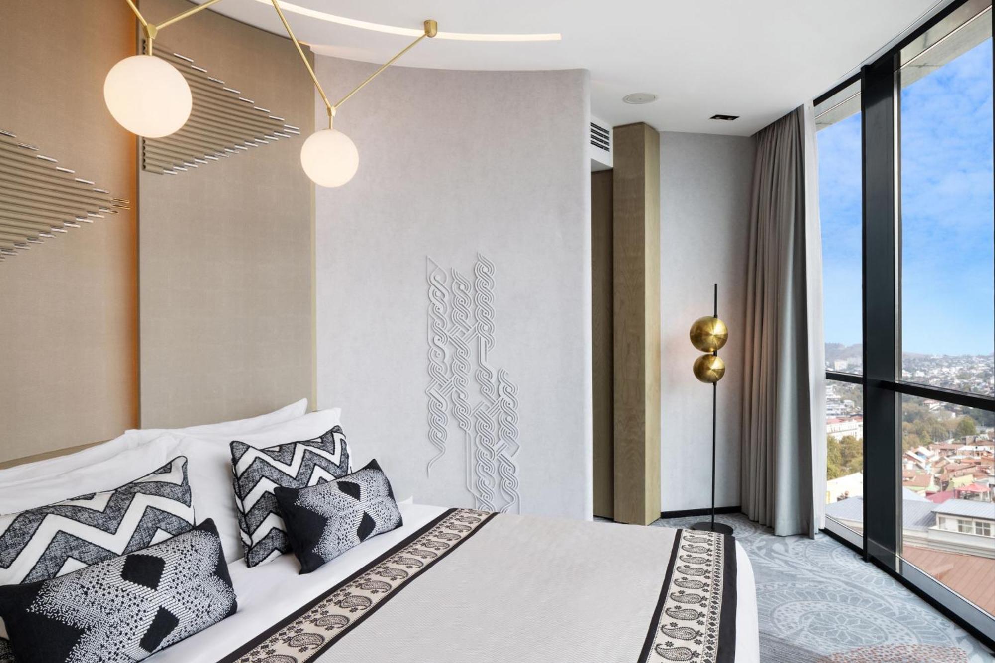 Paragraph Freedom Square, A Luxury Collection Hotel, Tbilisi Eksteriør bilde